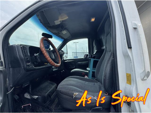 2004 GMC SIERRA 5500 - (Stk: 43138) in Georgetown - Image 9 of 13