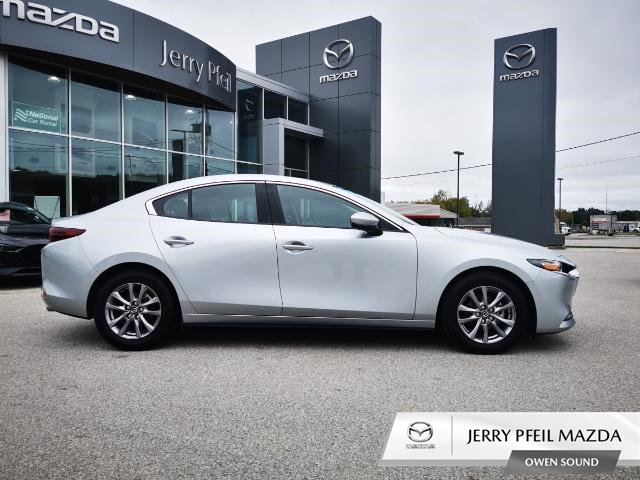 2020 Mazda Mazda3 GS (Stk: 03557P) in Owen Sound - Image 1 of 19