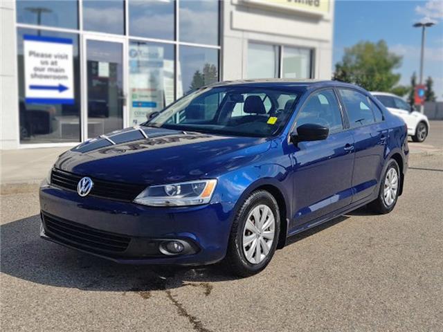 2013 Volkswagen Jetta 2.0L Trendline+ (Stk: 2304101) in Regina - Image 1 of 32