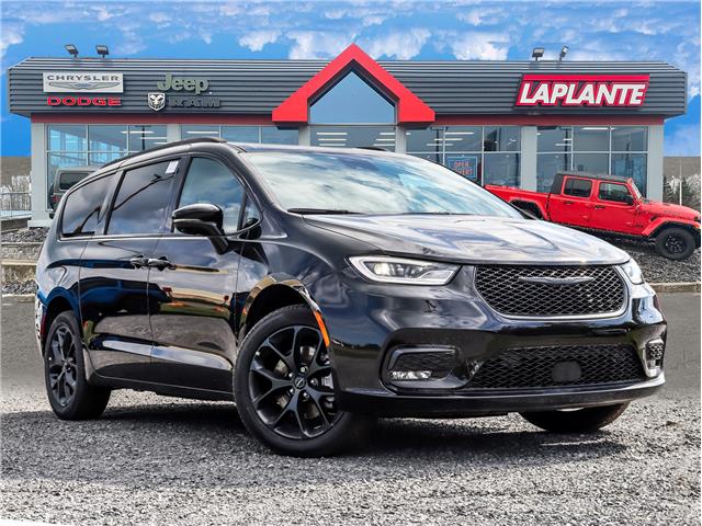 2022 Chrysler Pacifica Limited (Stk: 22084) in Embrun - Image 1 of 26