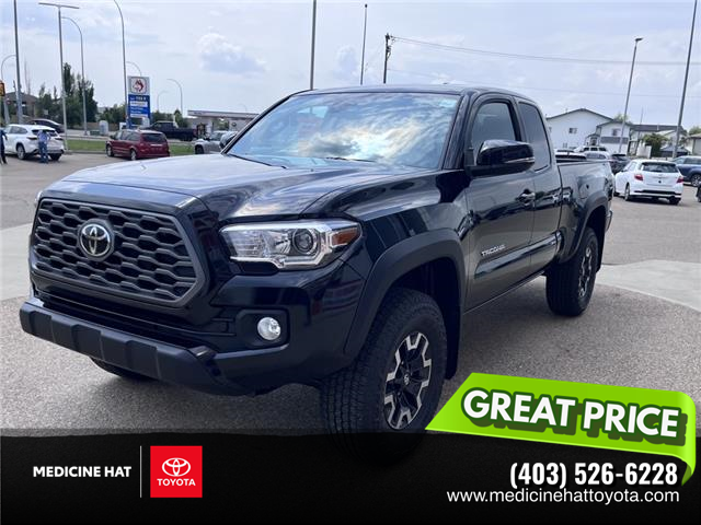 2023 Toyota Tacoma Base (Stk: SZ2571) in Medicine Hat - Image 1 of 18
