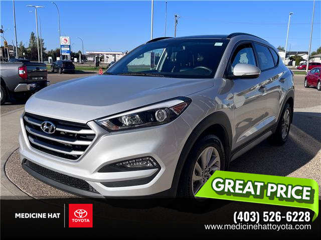 2018 Hyundai Tucson Premium 2.0L (Stk: GG1409A) in Medicine Hat - Image 1 of 17