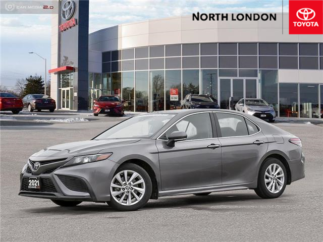 2021 Toyota Camry SE (Stk: R00017) in London - Image 1 of 27