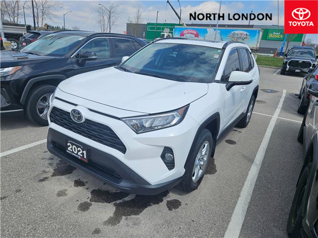 2021 Toyota RAV4 XLE (Stk: A225407) in London - Image 1 of 6