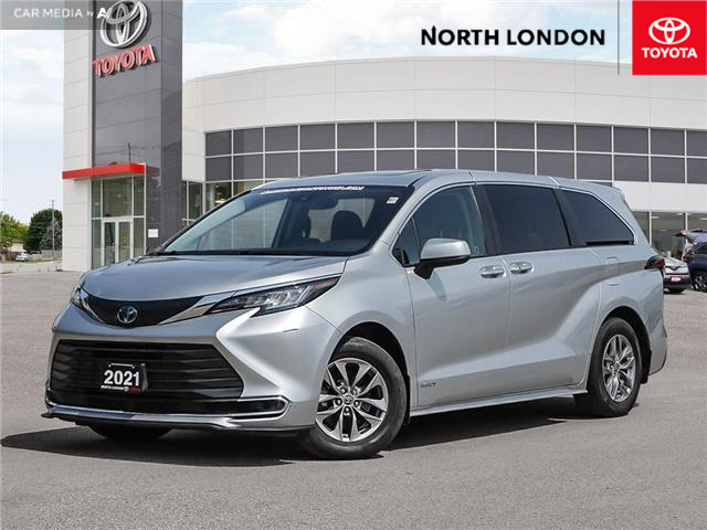 2021 Toyota Sienna XLE 7-Passenger (Stk: A225492) in London - Image 1 of 27