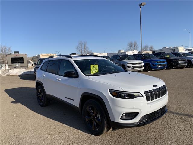 2023 Jeep Cherokee Altitude (Stk: 5P051) in Medicine Hat - Image 1 of 8