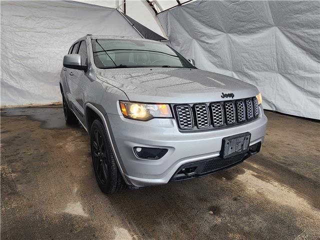 2019 Jeep Grand Cherokee Laredo (Stk: IU3307) in Thunder Bay - Image 1 of 27