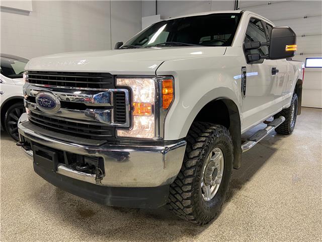 2017 Ford F-250 XLT (Stk: P12950A) in Calgary - Image 1 of 17