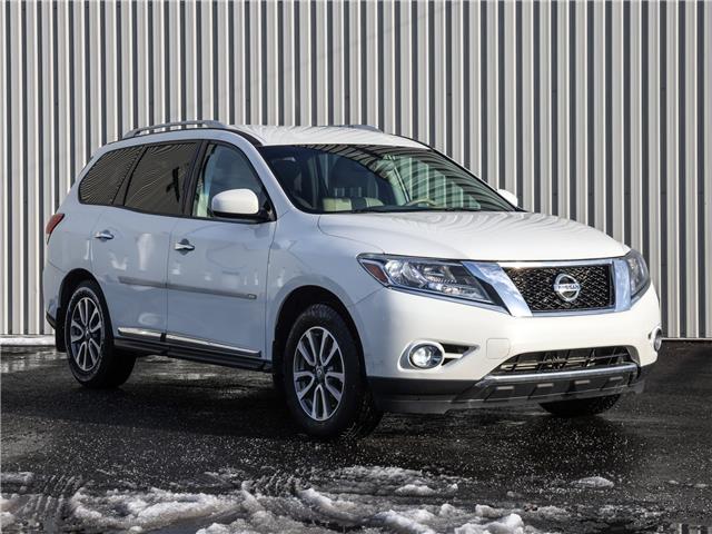 2013 Nissan Pathfinder SL (Stk: 23-19) in Cowansville - Image 1 of 33