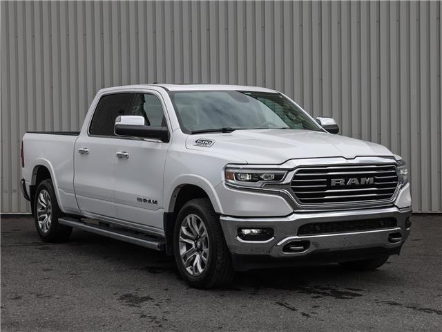 2019 RAM 1500 Laramie Longhorn (Stk: B23-52A) in Cowansville - Image 1 of 40