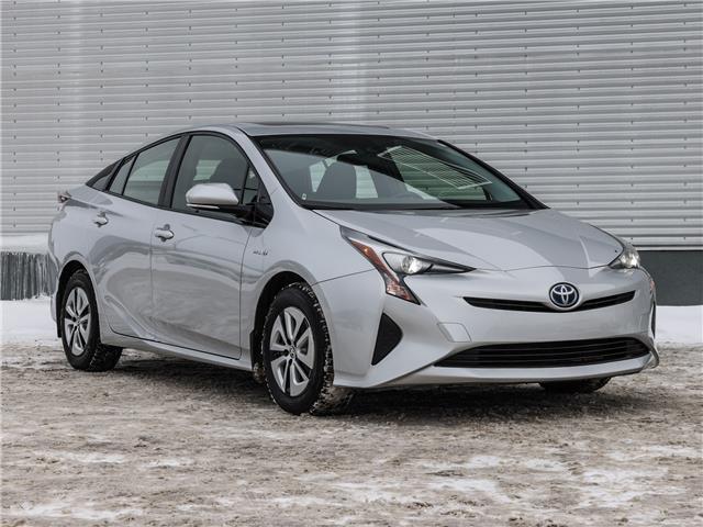 2016 Toyota Prius Technology (Stk: G22-351A) in Granby - Image 1 of 30