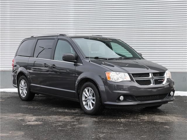 2020 Dodge Grand Caravan Premium Plus (Stk: G23-049) in Granby - Image 1 of 30