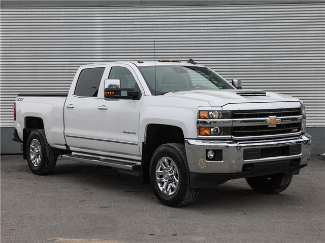 2018 Chevrolet Silverado 3500HD LTZ (Stk: G23-060A) in Granby - Image 1 of 36