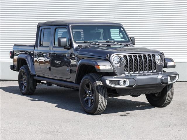 2021 Jeep Gladiator Sport S (Stk: G23-150) in Granby - Image 1 of 33