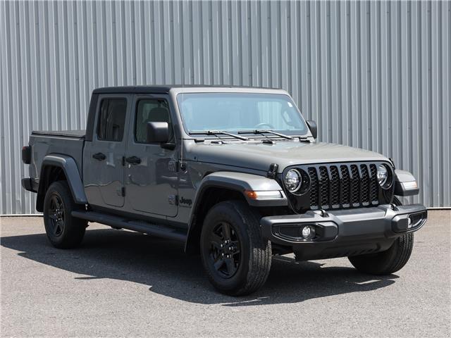 2021 Jeep Gladiator Sport S (Stk: G23-170) in Granby - Image 1 of 36