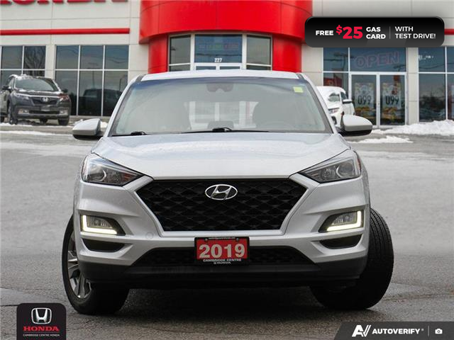 2019 Hyundai Tucson Essential w/Safety Package (Stk: U5711) in Cambridge - Image 2 of 27