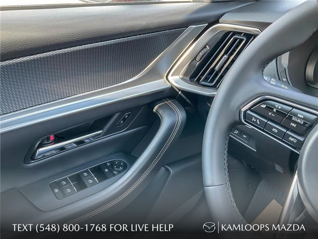 2025 Mazda CX-70 PHEV GT (Stk: SS015) in Kamloops - Image 17 of 25