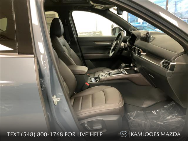 2025 Mazda CX-5 Signature (Stk: YS500) in Kamloops - Image 20 of 23