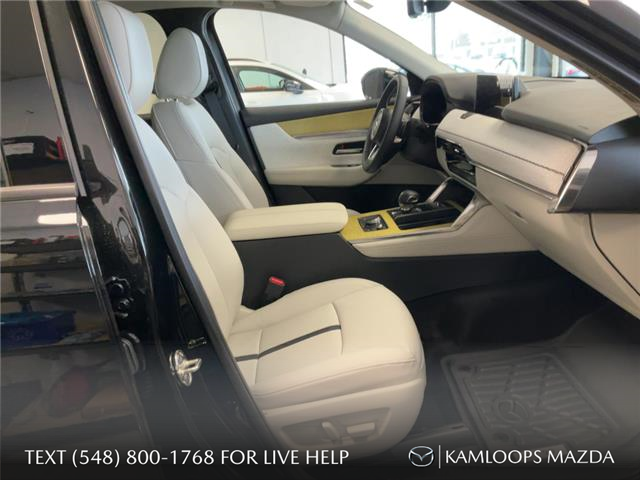 2026 Mazda CX-90 PHEV Signature (Stk: NT006) in Kamloops - Image 22 of 25