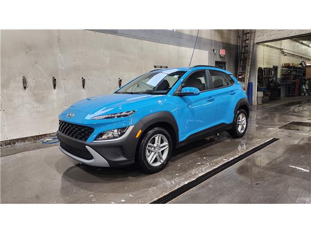 2023 Hyundai Kona 2.0L Essential (Stk: N958578) in Calgary - Image 1 of 7