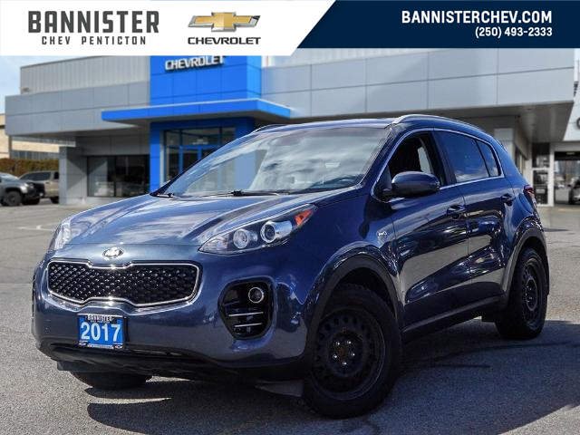 2017 Kia Sportage LX (Stk: B10962) in Penticton - Image 1 of 15