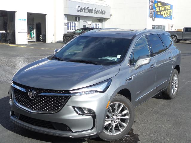 2024 Buick Enclave Avenir (Stk: 24-062) in Salmon Arm - Image 1 of 28