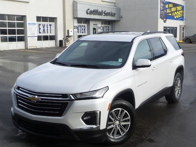 2023 Chevrolet Traverse LT Cloth (Stk: 23-259) in Salmon Arm - Image 1 of 25