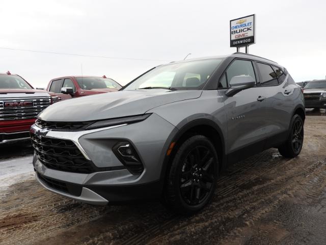 2024 Chevrolet Blazer LT (Stk: 39223) in Wainwright - Image 1 of 27