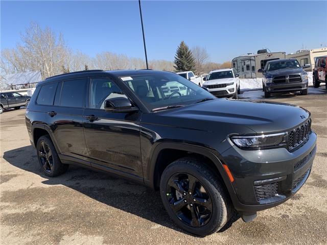 2023 Jeep Grand Cherokee L Limited (Stk: 5P045) in Medicine Hat - Image 1 of 20