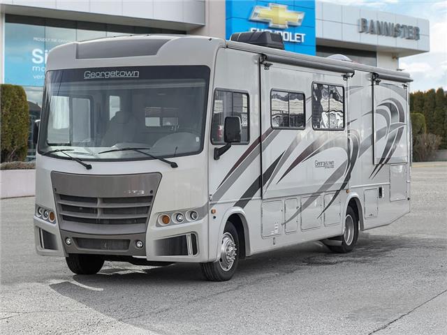 2016 Ford F-53 Motorhome Chassis Base (Stk: P21892) in Vernon - Image 1 of 50