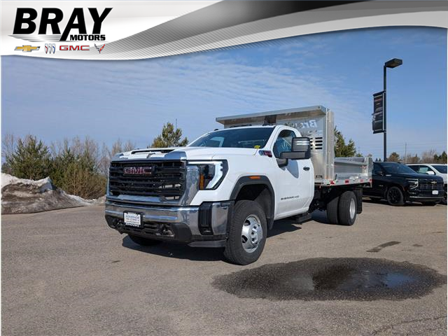 2024 GMC Sierra 3500HD Chassis Pro (Stk: 24335) in Huntsville - Image 1 of 6