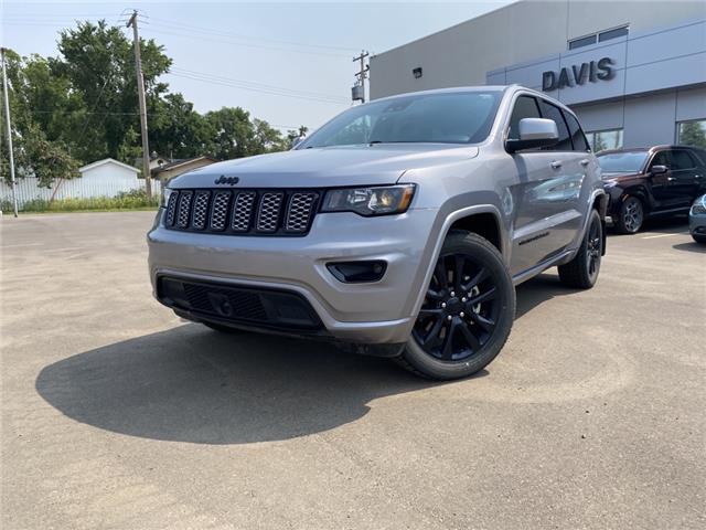 2021 Jeep Grand Cherokee Laredo (Stk: 249439) in Brooks - Image 1 of 25