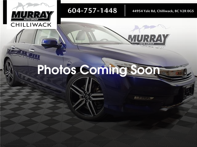 2017 Honda Accord Touring V6 (Stk: A2970) in Chilliwack - Image 1 of 28