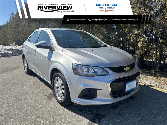 2017 Chevrolet Sonic LT Auto (Stk: U2300) in WALLACEBURG - Image 1 of 20