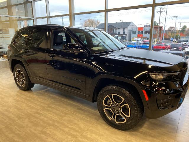 2022 Jeep Grand Cherokee 4xe Trailhawk (Stk: 0569) in Québec - Image 1 of 14