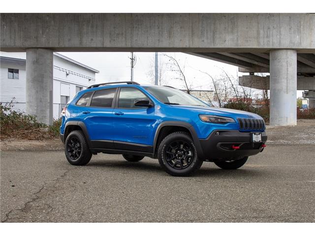 2022 Jeep Cherokee Trailhawk (Stk: N556610) in Surrey - Image 1 of 25