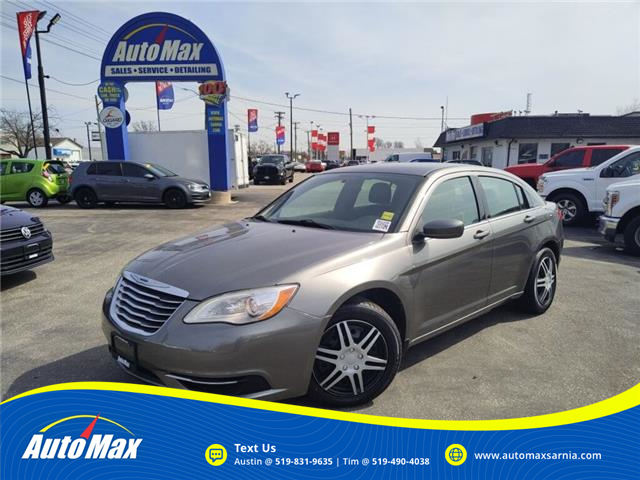 2013 Chrysler 200 LX (Stk: B1214) in Sarnia - Image 1 of 28