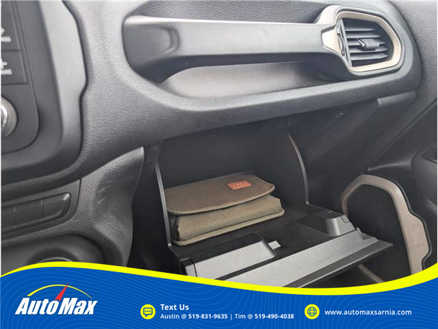 2015 Jeep Renegade Sport (Stk: B1721) in Sarnia - Image 26 of 28