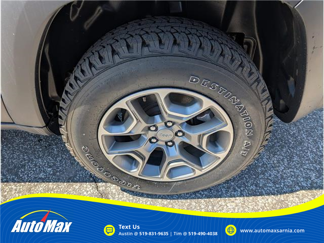 2022 Jeep Cherokee Trailhawk (Stk: B1775) in Sarnia - Image 9 of 28