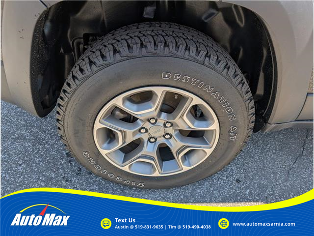 2022 Jeep Cherokee Trailhawk (Stk: B1775) in Sarnia - Image 12 of 28