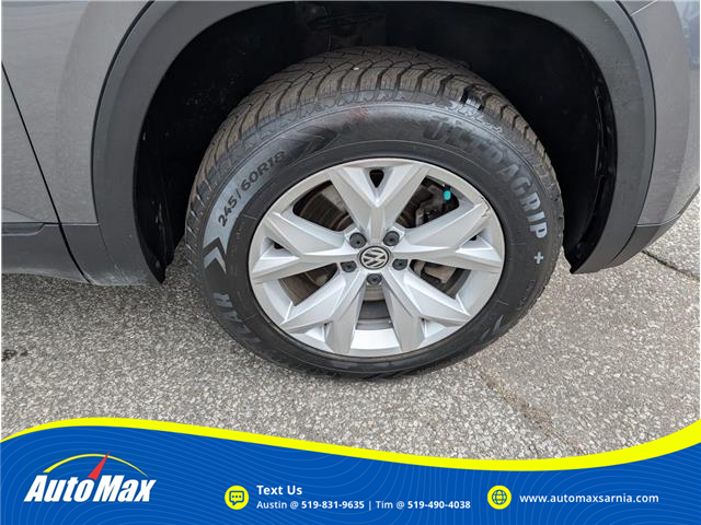 2019 Volkswagen Atlas 3.6 FSI Comfortline (Stk: B1819) in Sarnia - Image 11 of 28