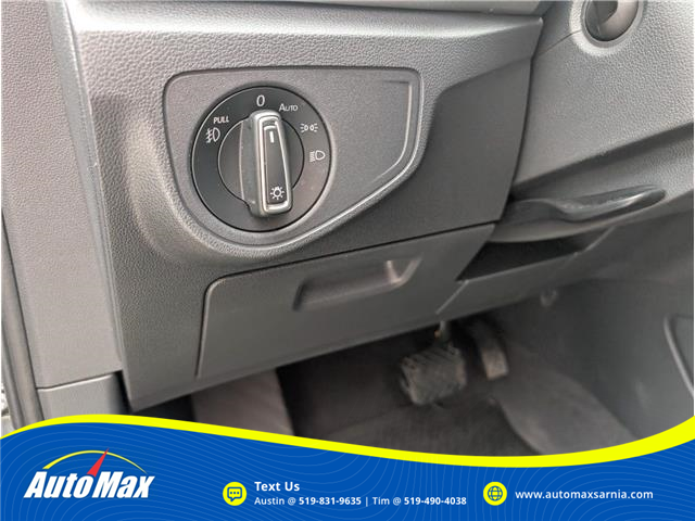 2019 Volkswagen Atlas 3.6 FSI Comfortline (Stk: B1819) in Sarnia - Image 20 of 28