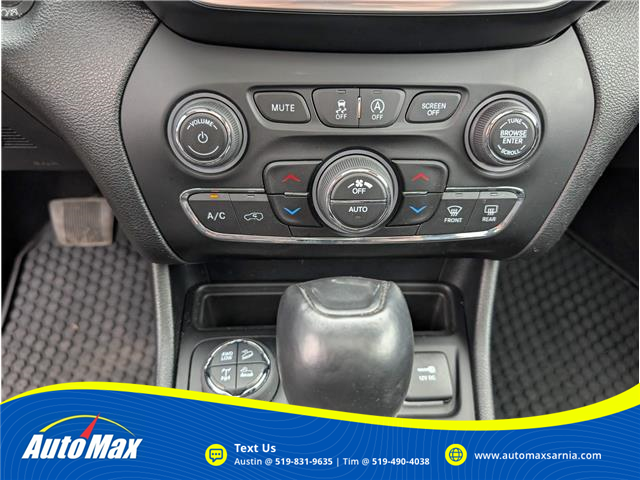 2022 Jeep Cherokee Trailhawk (Stk: B1776) in Sarnia - Image 18 of 28