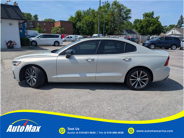 2022 Volvo S60 B5 Momentum (Stk: B1796) in Sarnia - Image 8 of 28 2022 Volvo S60 B5 Momentum (Stk: B1796) in Sarnia - Image 8 of 28