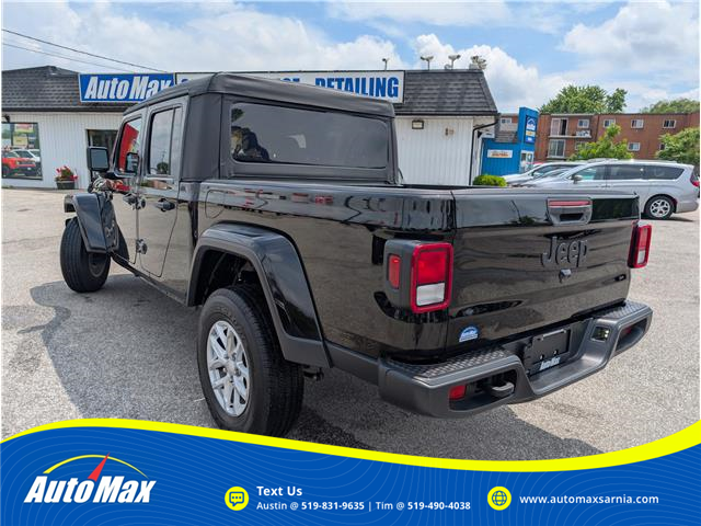2023 Jeep Gladiator Sport S (Stk: B1838) in Sarnia - Image 7 of 28