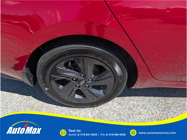 2022 Hyundai Elantra Preferred w/Sun & Tech Pkg (Stk: B1864) in Sarnia - Image 12 of 27