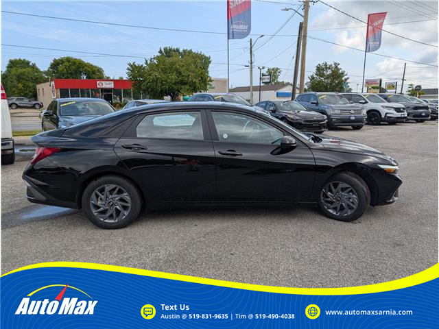 2024 Hyundai Elantra Preferred (Stk: B1873) in Sarnia - Image 3 of 25