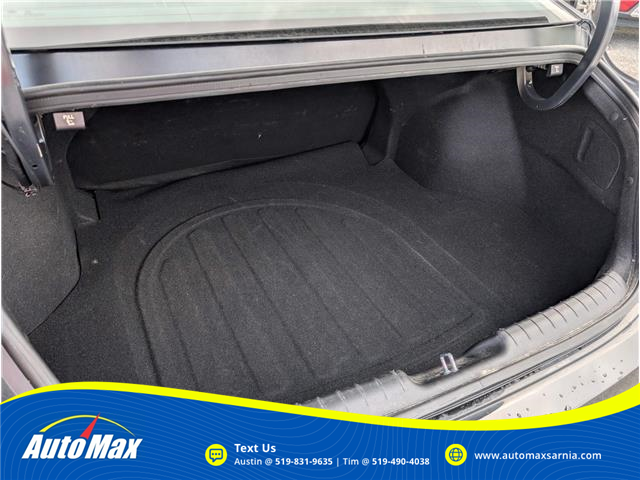 2024 Hyundai Elantra Preferred (Stk: B1873) in Sarnia - Image 12 of 25