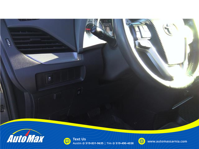 2019 Toyota Sienna SE 8-Passenger (Stk: B1934) in Sarnia - Image 18 of 22