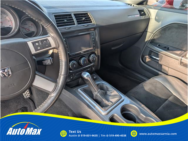 2010 Dodge Challenger SRT8 (Stk: B1817A) in Sarnia - Image 4 of 8 2010 Dodge Challenger SRT8 (Stk: B1817A) in Sarnia - Image 4 of 8